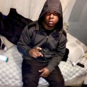 Meet your Posher, Gregory